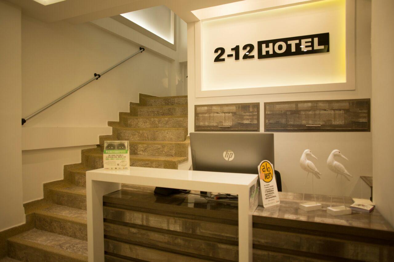 212 Hotel サンタ・ロサ・デ・カバル エクステリア 写真